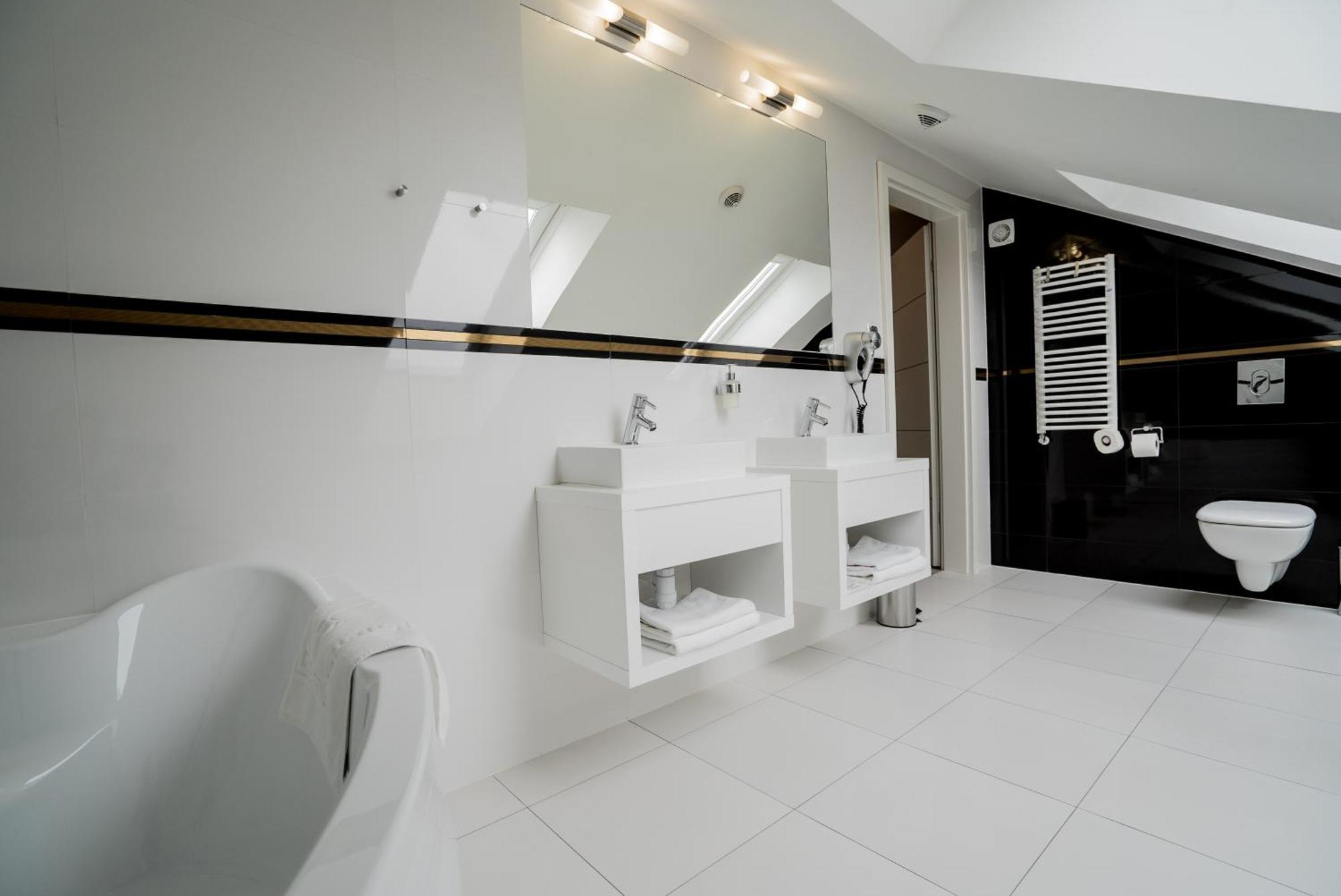 Hotel Aleksandria Седльце Екстер'єр фото