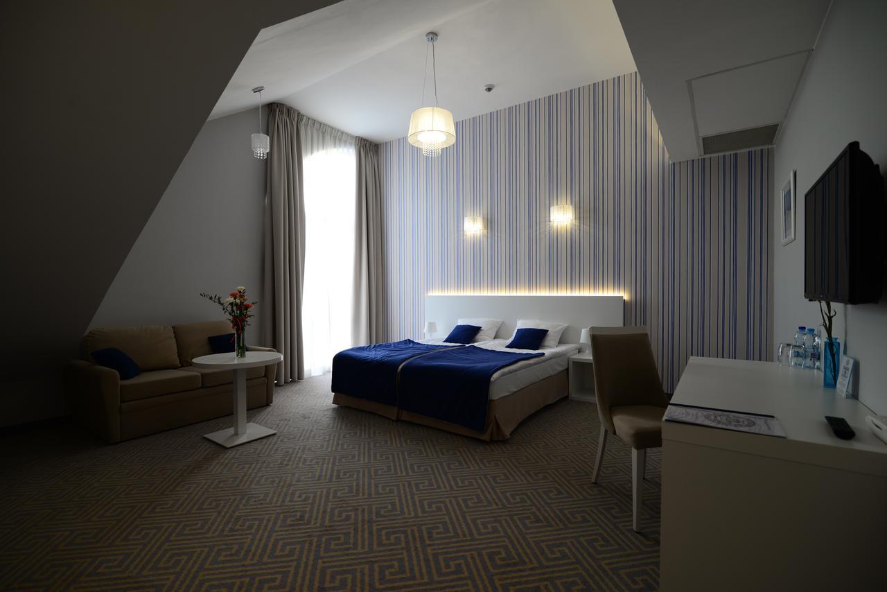 Hotel Aleksandria Седльце Екстер'єр фото