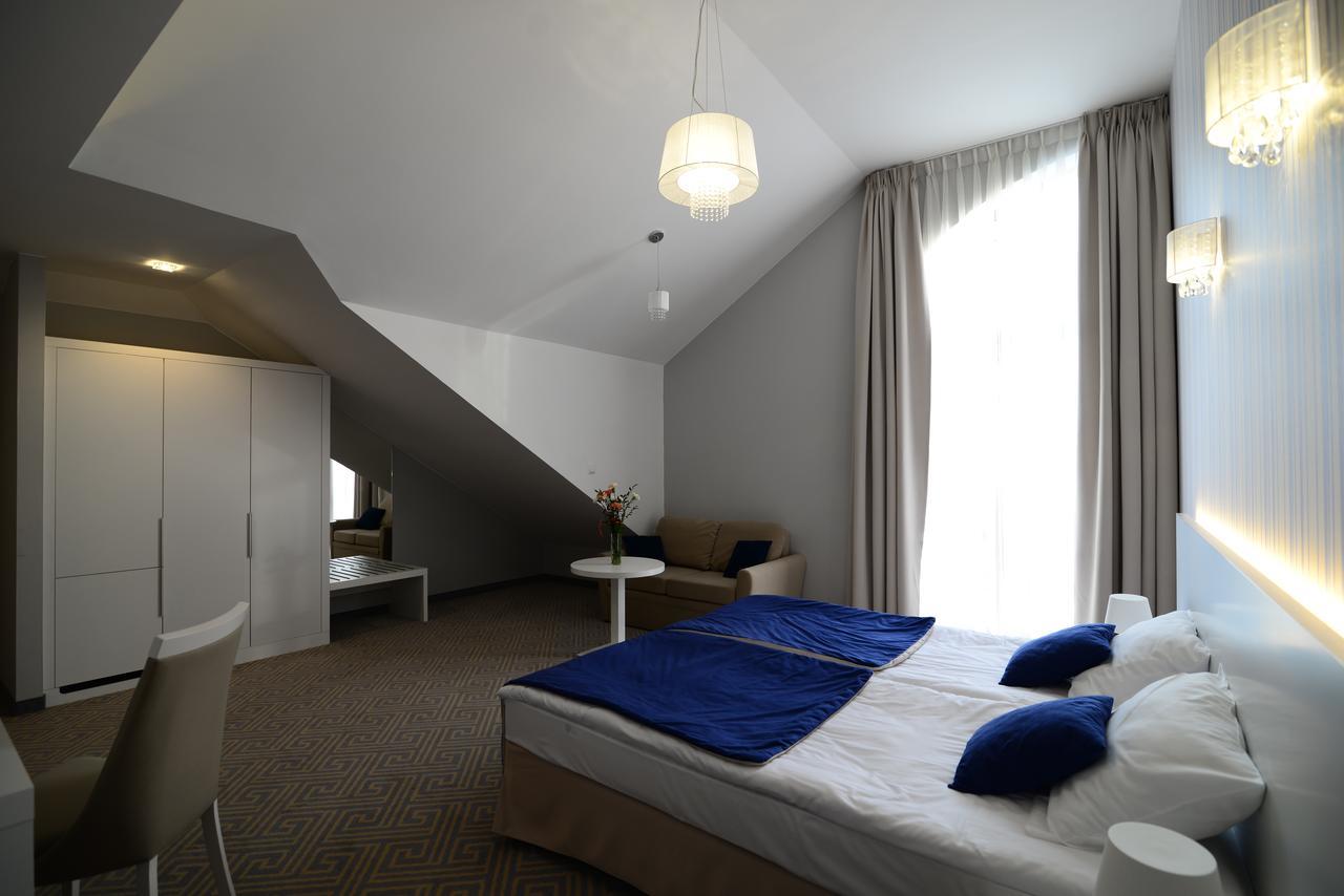 Hotel Aleksandria Седльце Екстер'єр фото