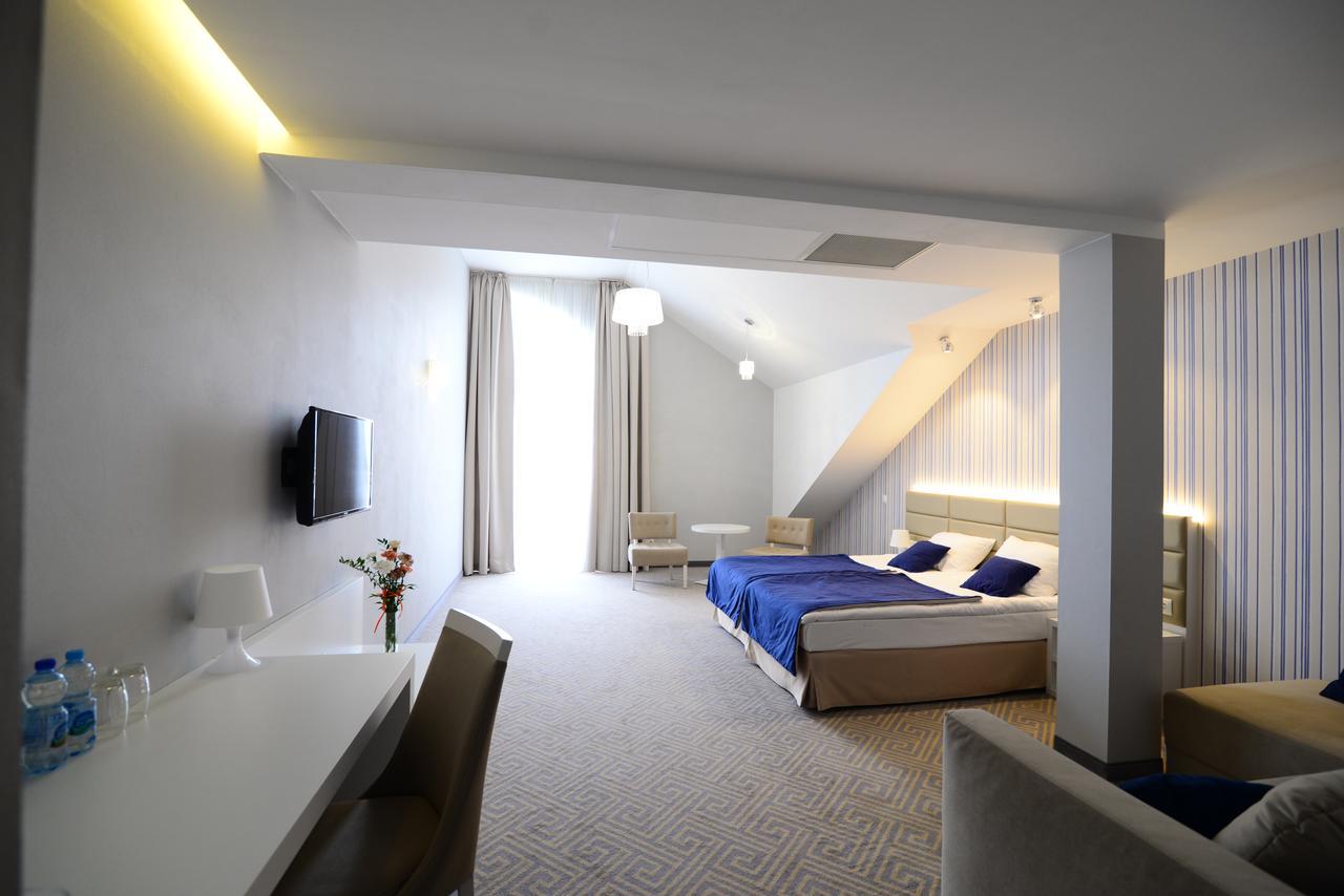 Hotel Aleksandria Седльце Екстер'єр фото